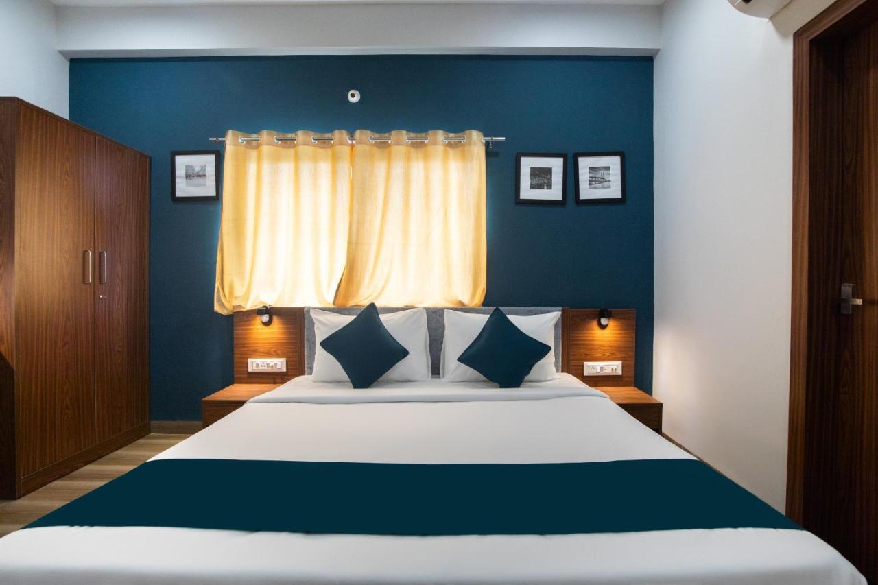 Hotel Ballfin Indore Dış mekan fotoğraf