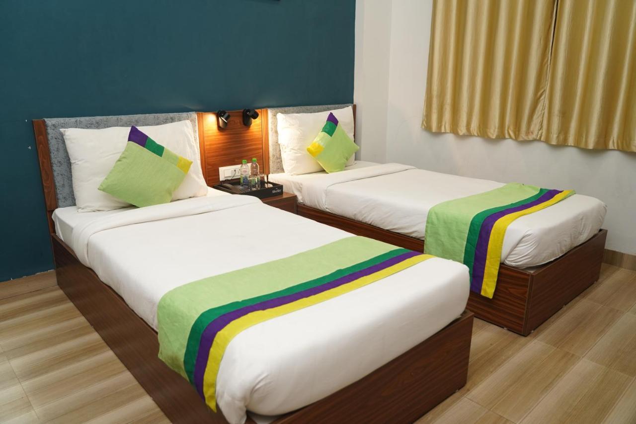 Hotel Ballfin Indore Dış mekan fotoğraf