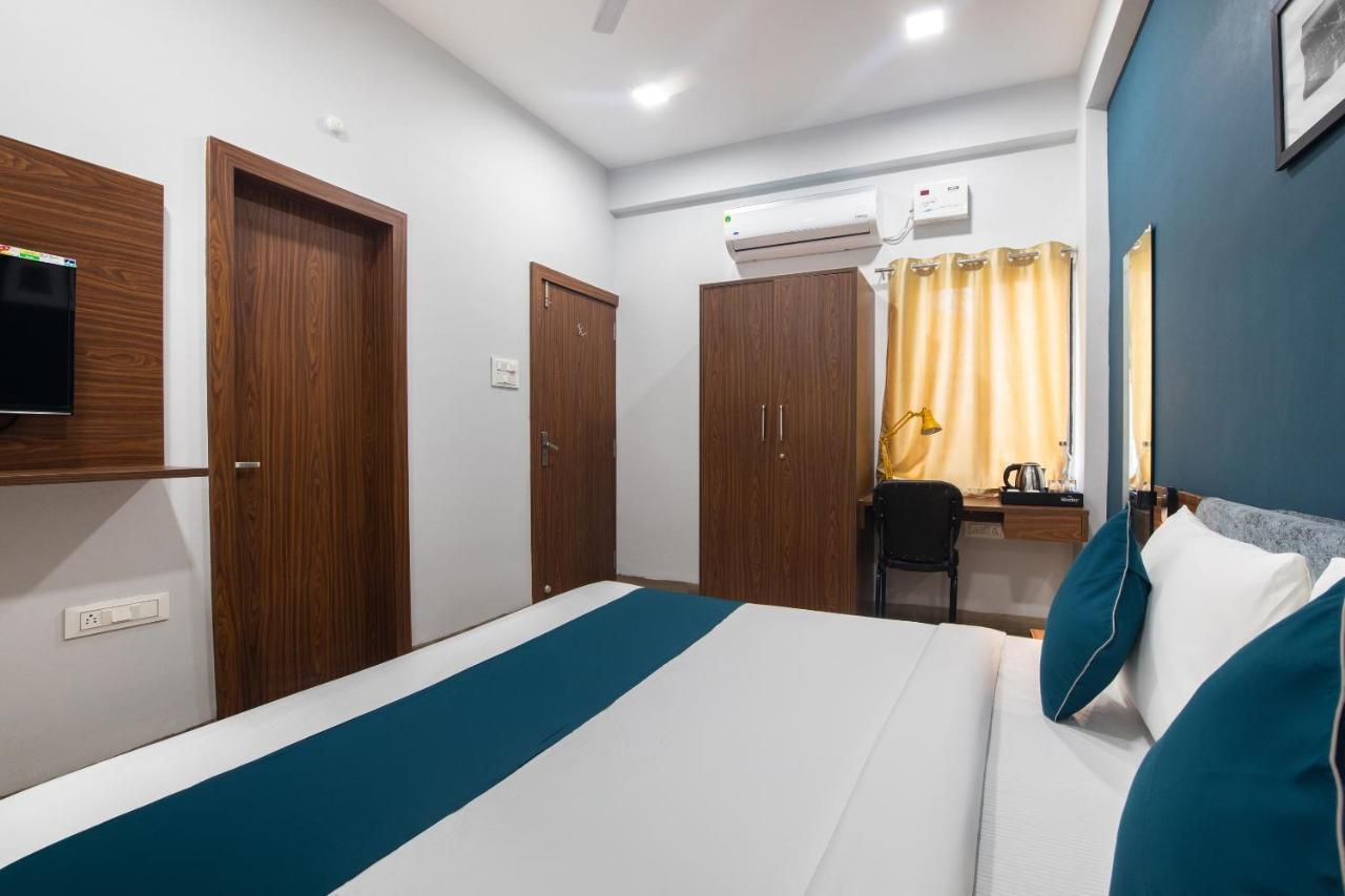 Hotel Ballfin Indore Dış mekan fotoğraf